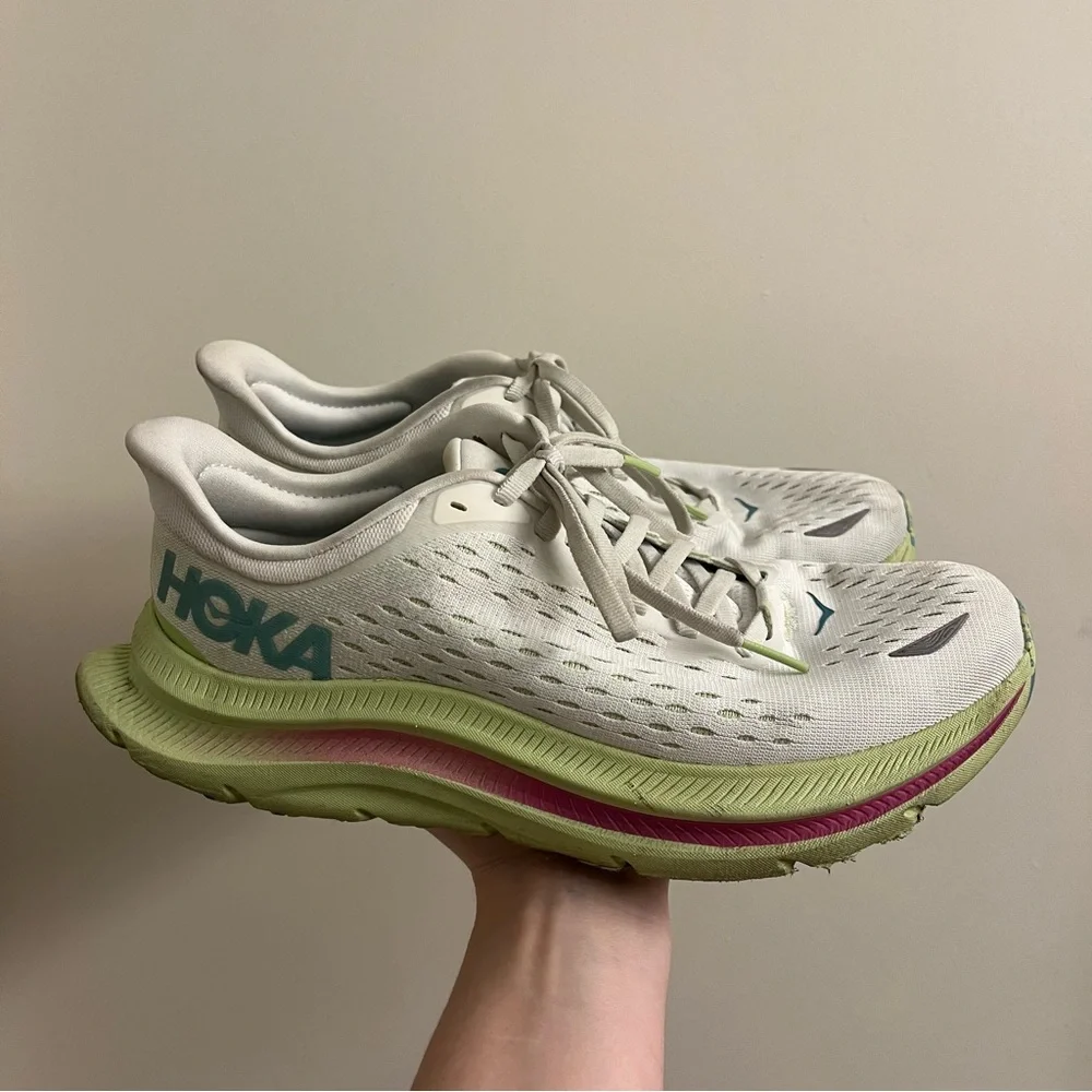 Hoka Kawana Running Shoes 8 - Picture 3 of 16
